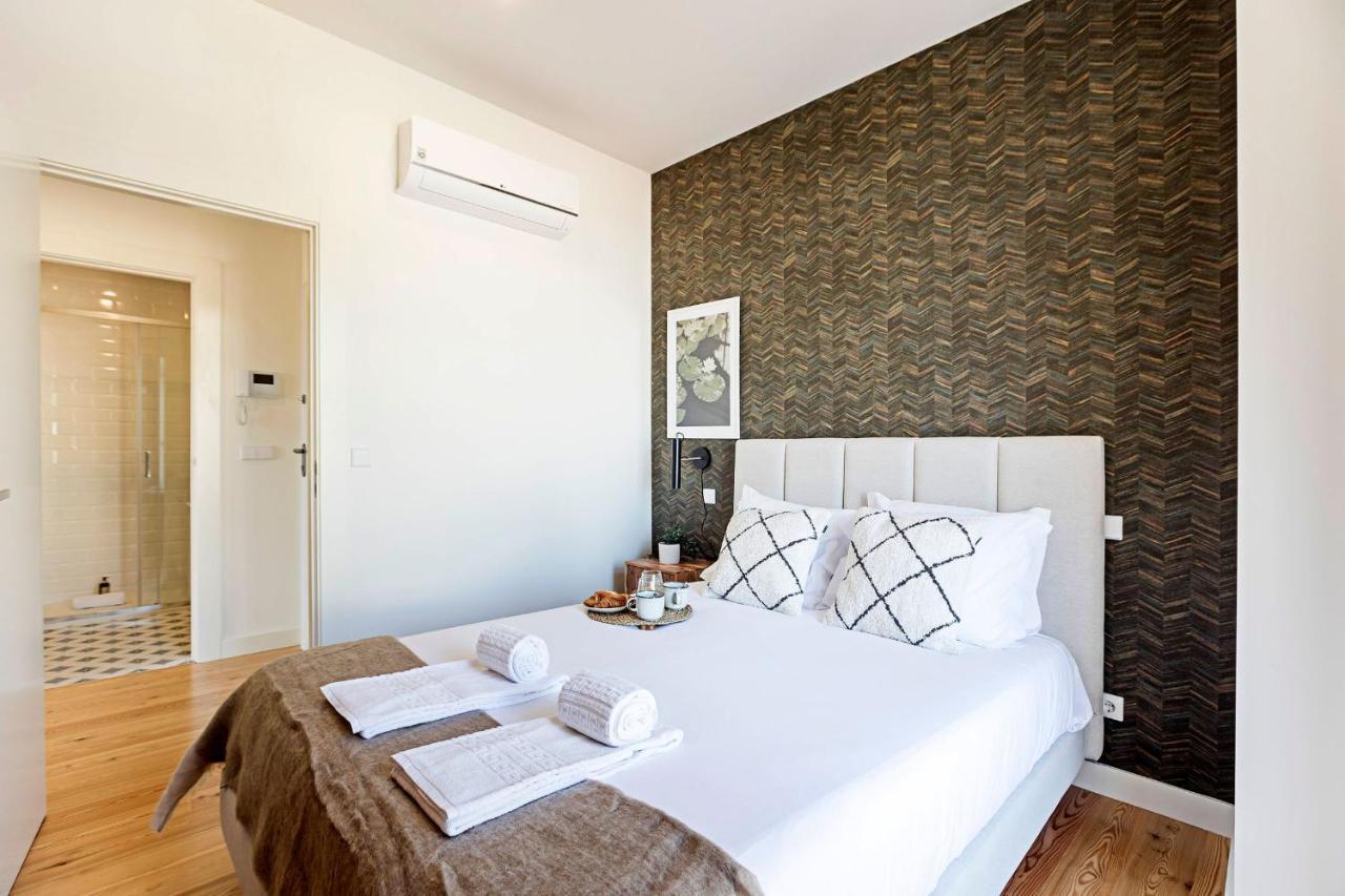 Stunning Duplex Near River By Lovelystay Porto Buitenkant foto