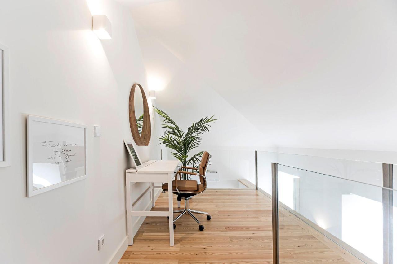 Stunning Duplex Near River By Lovelystay Porto Buitenkant foto
